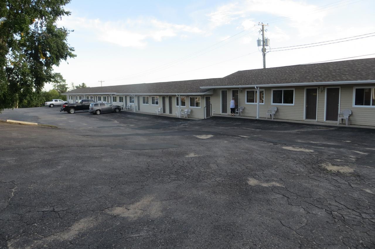 Fundy Line Motel ミラミチ エクステリア 写真